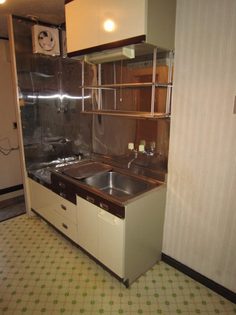 キッチン　2口コンロ設置可　広めのキッチンです♪