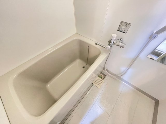 バス・シャワールーム　詳細は、RISUMO江坂本店までお問合せください♪