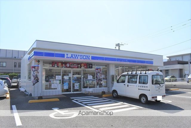 コンビニ　ローソン（コンビニ）まで973m