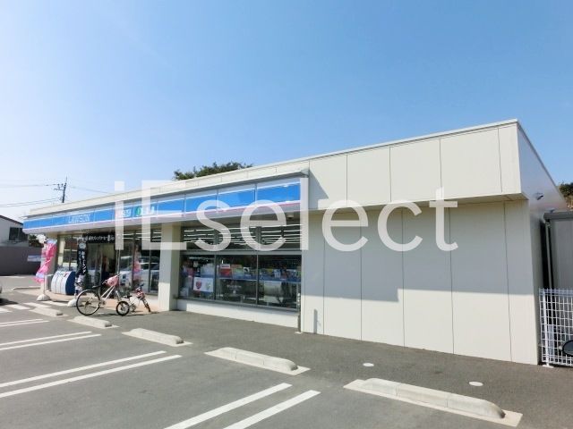 【佐倉市弥勒町のマンションのコンビニ】