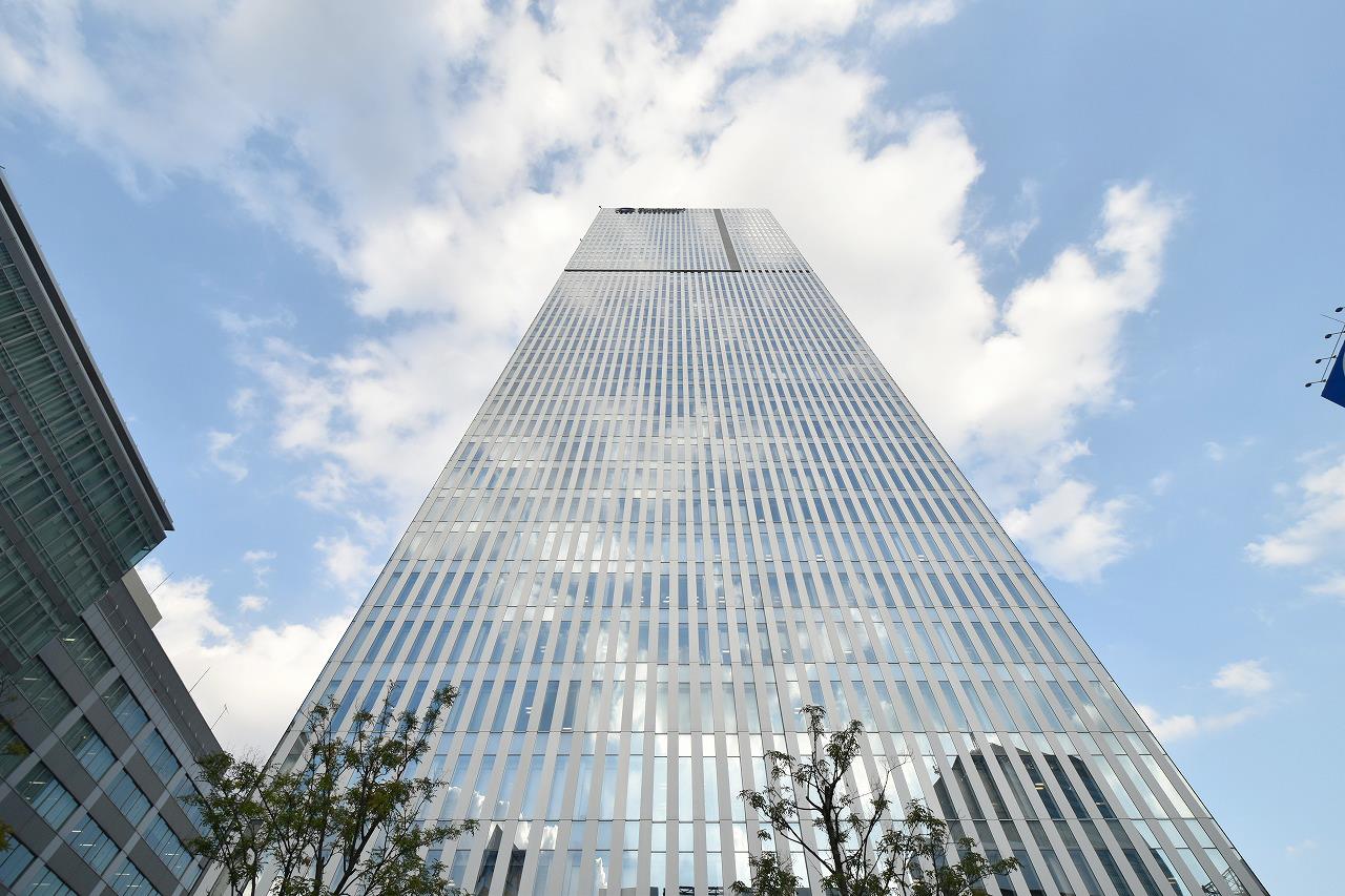 【千代田区永田町のマンションの建物外観】