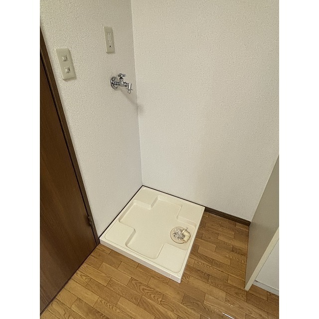 その他　室内洗濯機置