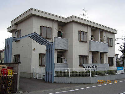 コーポ安積野の建物外観