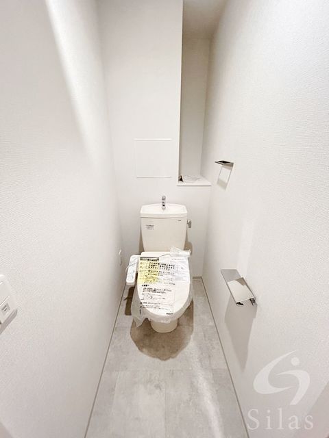 トイレ　反転タイプ