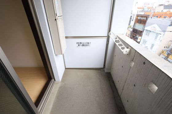 バルコニー　※別部屋の写真です