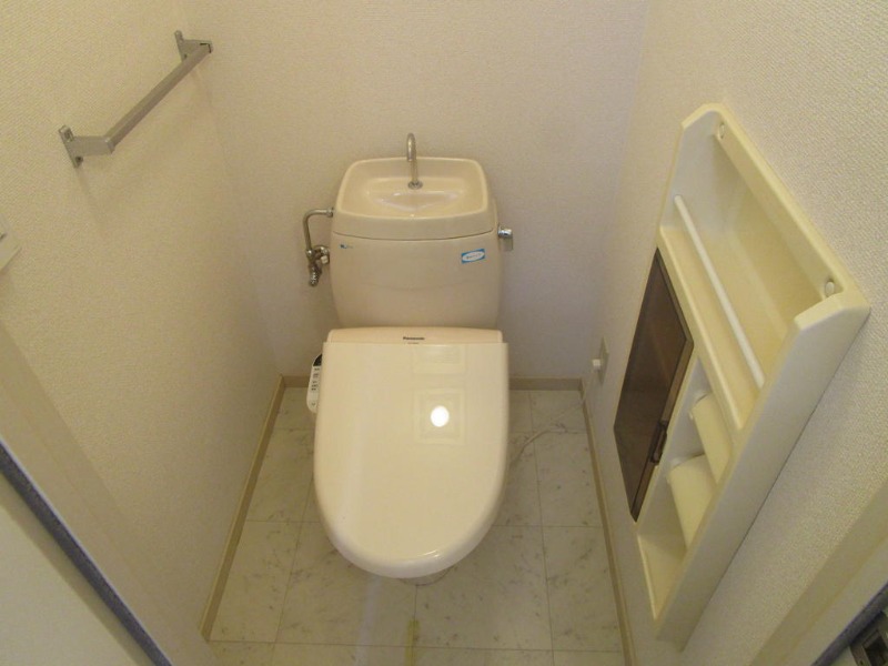 トイレ　図面と現状に相違がある場合には現状を優先