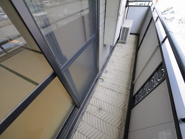 バルコニー　広々としたバルコニーです
