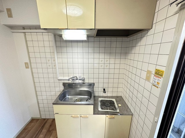 キッチン　※他部屋の写真です。現況優先。