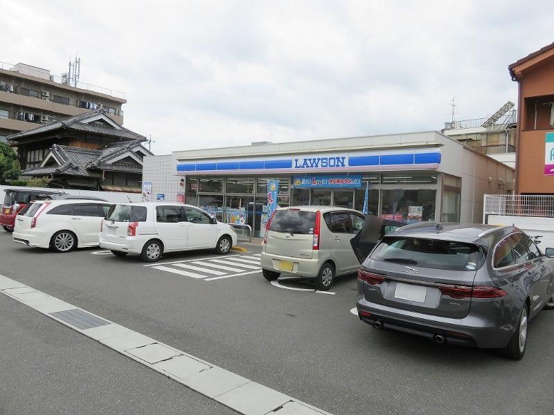 コンビニ　ローソン 岡山津島南二丁目店（コンビニ）まで80m