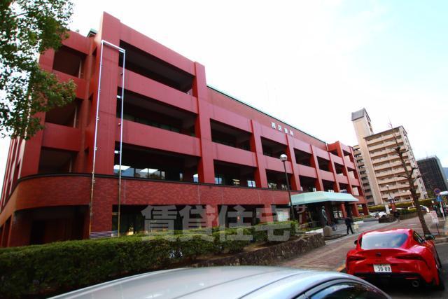 役所　西区役所（役所）まで2215m