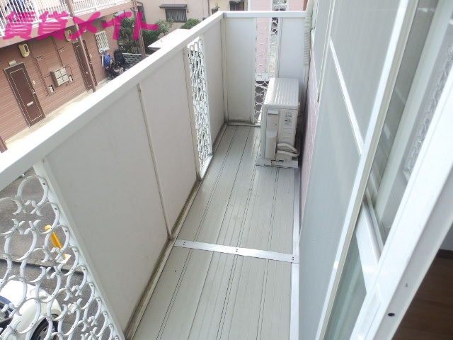 バルコニー　同型タイプの画像です