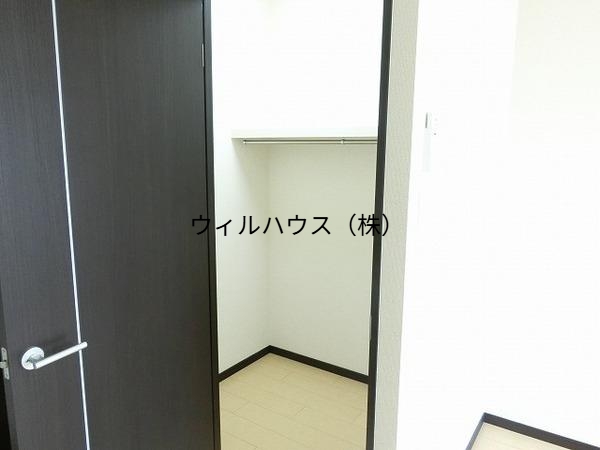 収納　ウォークインクローゼット！