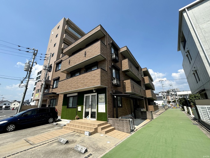 ＪＲ山陽本線 向洋駅 徒歩1分 築13年