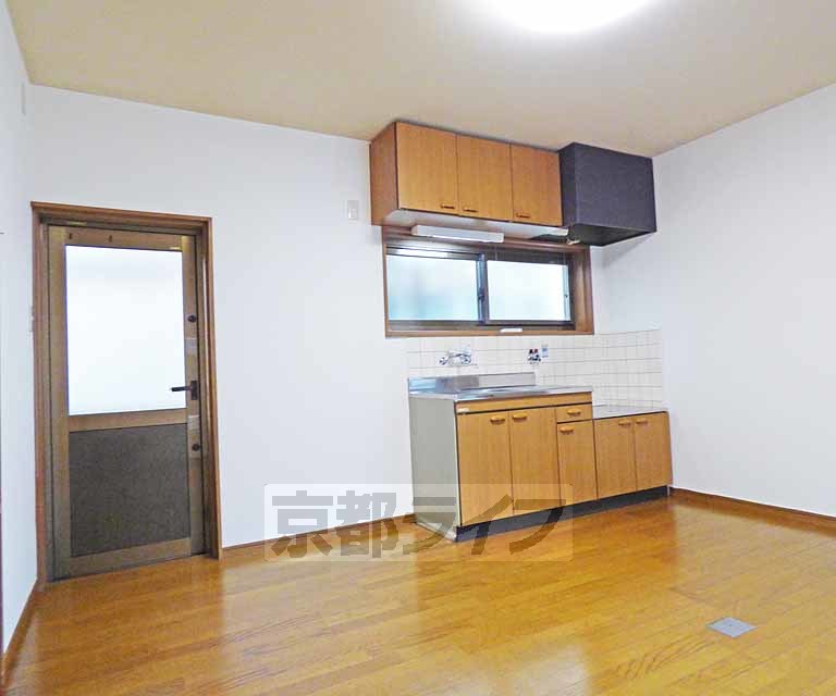 居室・リビング　広いリビングです。