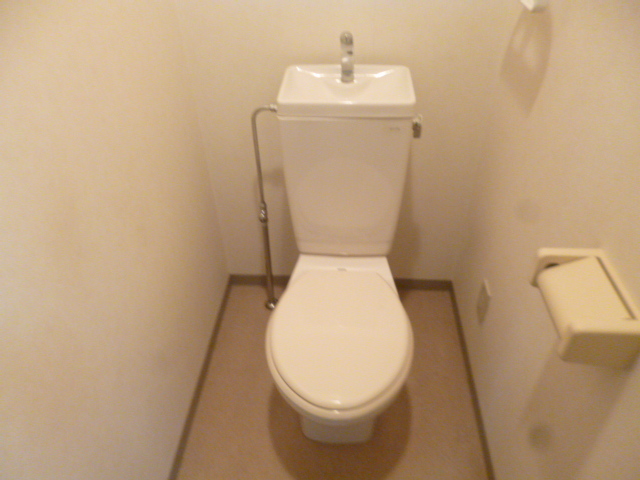 トイレ　トイレです。