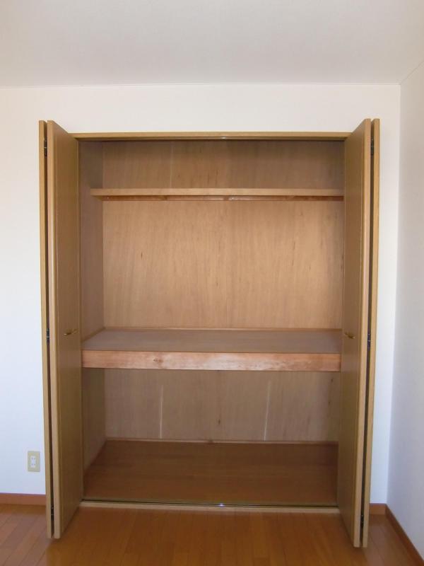 収納　2帖分の押入れ収納あり♪