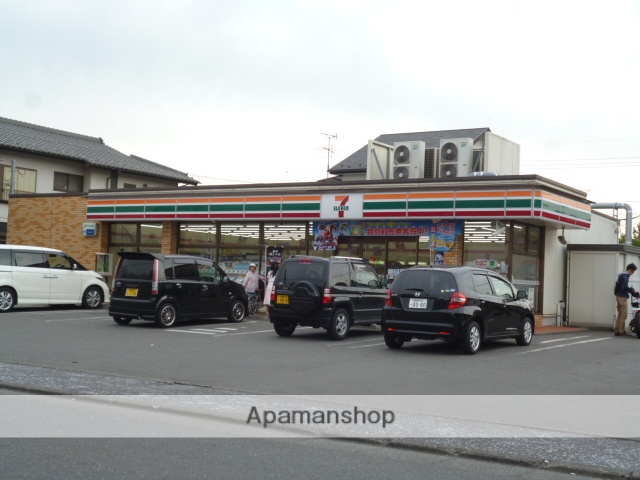 コンビニ　セブンイレブン（コンビニ）まで512m