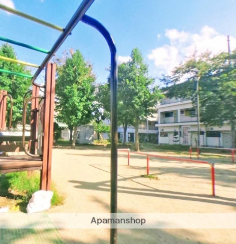 公園　生野東4公園（公園）まで295m