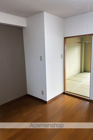 イーストテラスの内装写真