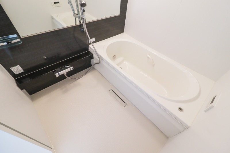 バス・シャワールーム　図面と現状に相違がある場合には現状を優先