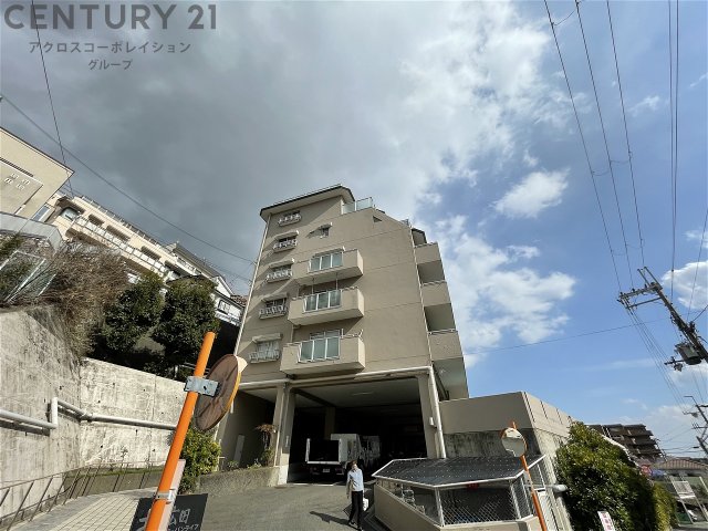 建物外観　敷地内に駐輪場あります！