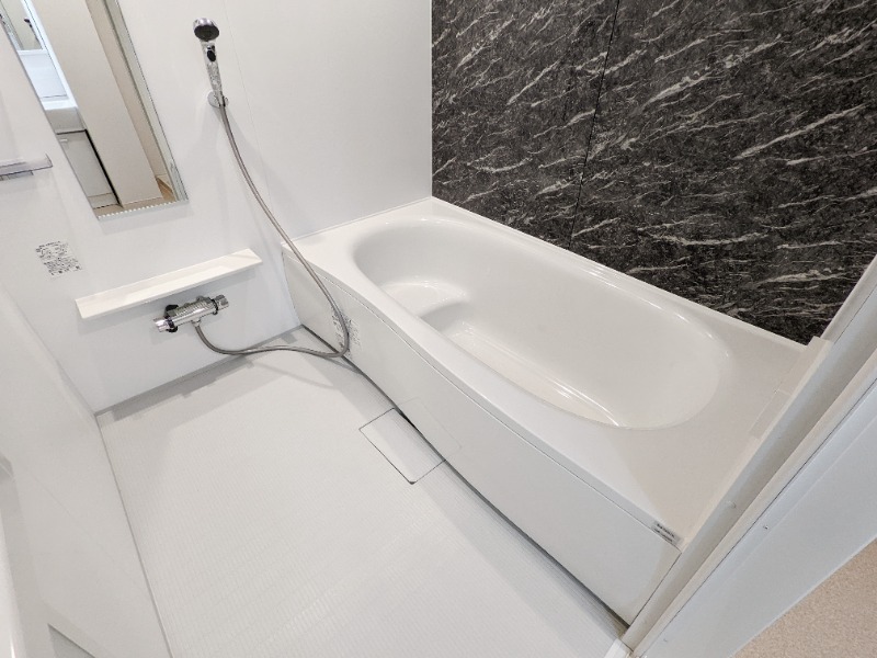 バス・シャワールーム　図面と現状に相違がある場合には現状を優先