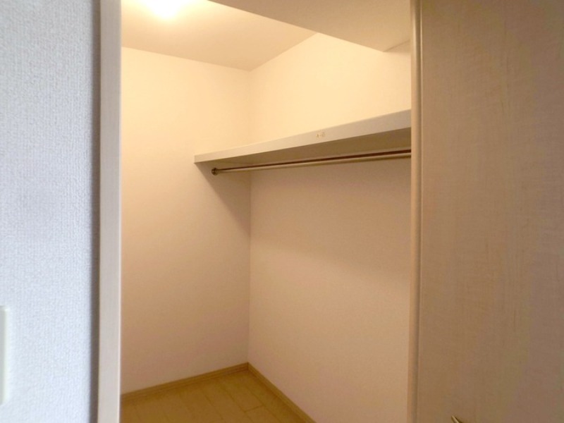 収納　図面と現状に相違がある場合には現状を優先