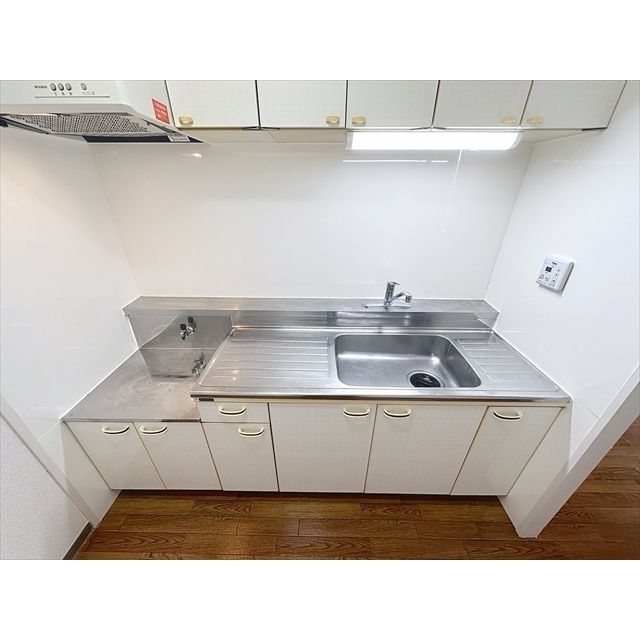 キッチン　作業・収納スペースの広いキッチン