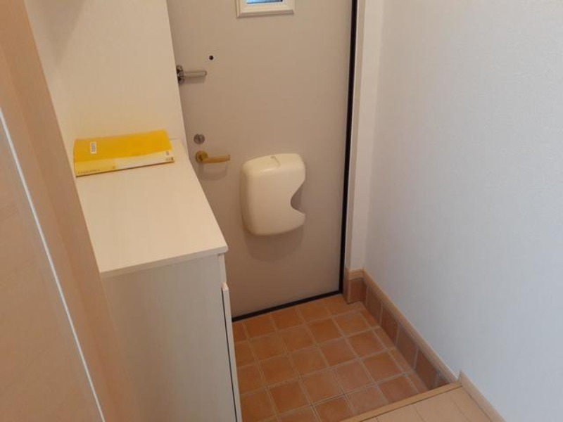 玄関　図面と現状に相違がある場合には現状を優先