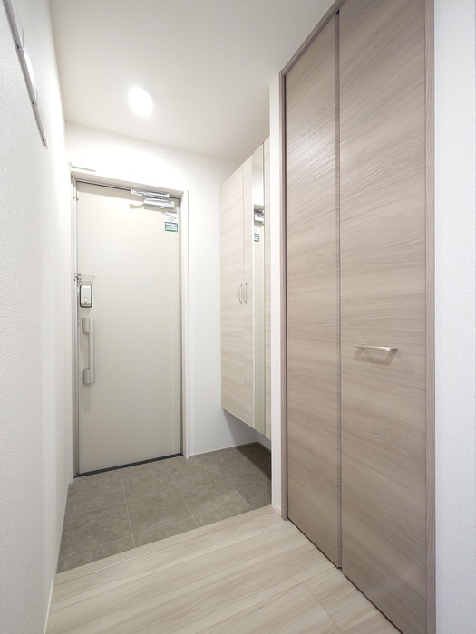 玄関　落ち着いた玄関です