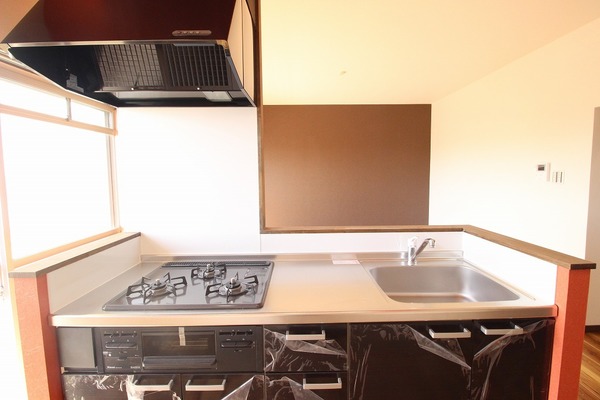 キッチン　※現況を優先します。