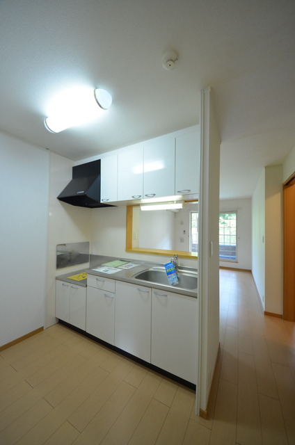 キッチン　★カウンターキッチンで、水回りも明るくなります★