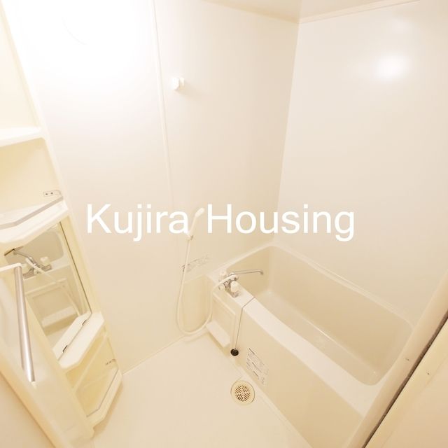 バス・シャワールーム　バス・トイレ別なので湯船にゆっくり浸かれます★