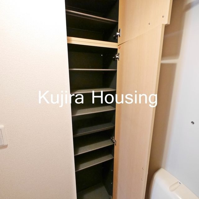 玄関　下駄箱完備の玄関♪