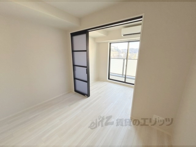 居室・リビング　洋室