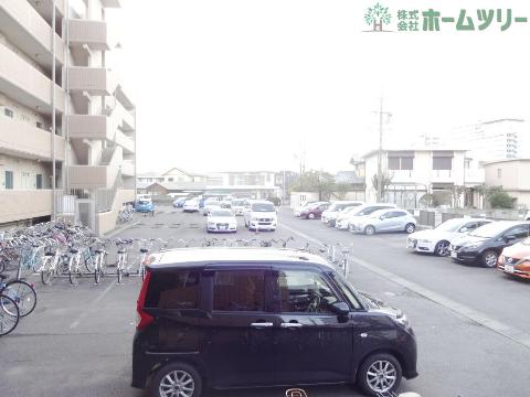 その他　駐車場（イメージ）