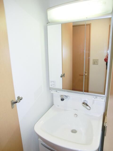 洗面設備　参考写真です