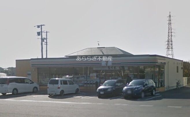 コンビニ　セブンイレブン浜松東町店（コンビニ）まで883m