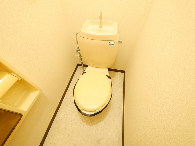 トイレ　ゆったりとした空間のトイレです