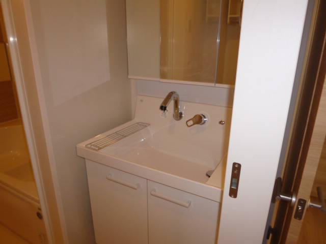 洗面設備　洗髪洗面化粧台