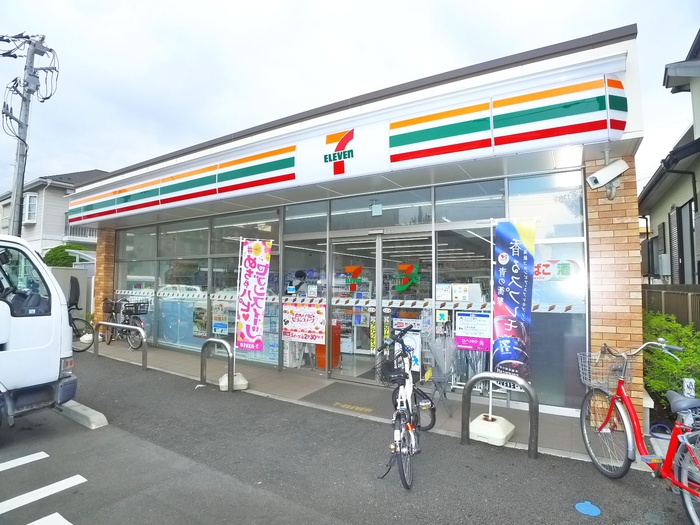 コンビニ　セブンイレブン（コンビニ）まで187m