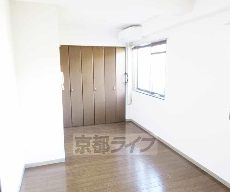 居室・リビング　広いお部屋です。