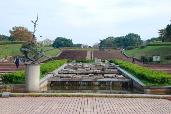 その他　青葉の森公園彫刻の広場（その他）まで2213m