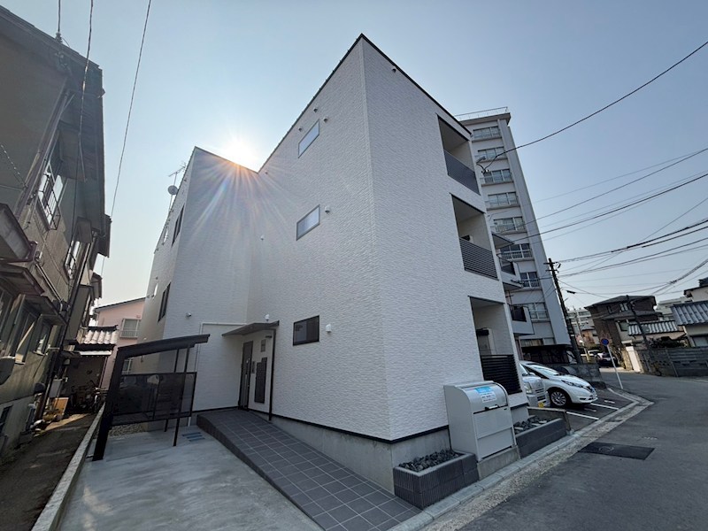 建物外観　新築アパート