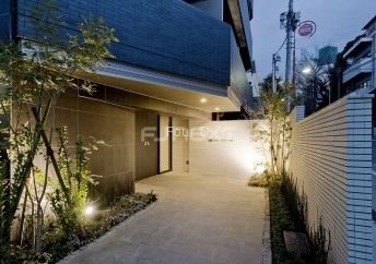 エントランス　★見学予約受中★