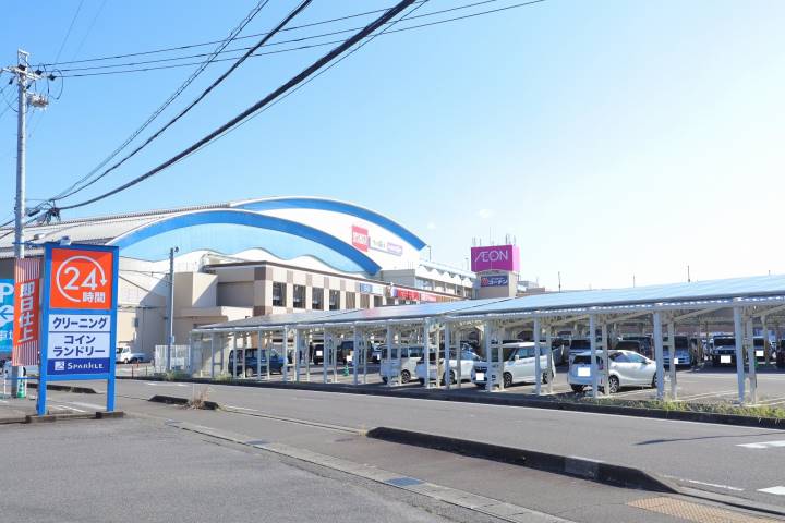 ショッピングセンター　マーサー２１（ショッピングセンター）まで565m