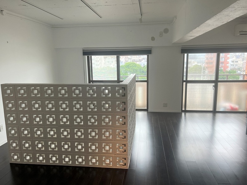 居室・リビング　分譲賃貸｜那覇市牧志｜ライオンズマンション牧志｜アイランドリ