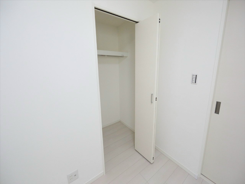 収納　クローゼット（収納充実してます）