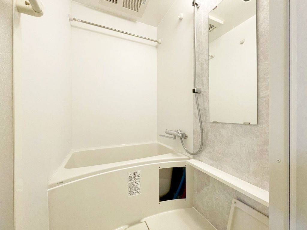 バス・シャワールーム　バス