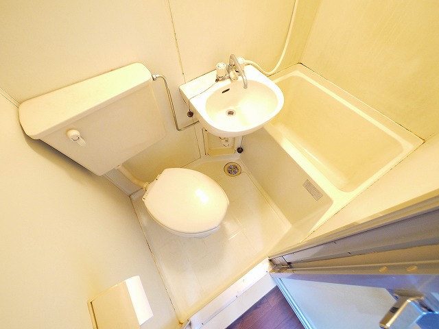 バス・シャワールーム　日々の暮らしに欠かせないお風呂です